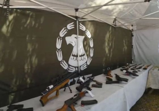 Rosario: encontraron fusiles de guerra y un arsenal enterrados que pertenecían a grupos mafiosos